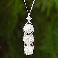 Cultured pearl pendant necklace,