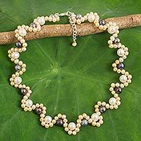 Cultured pearl beaded necklace,