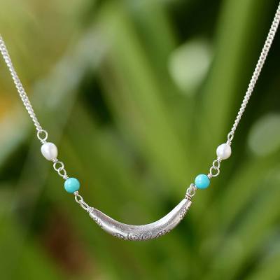 Cultured pearl pendant necklace, Charming Crescent