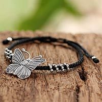 Silver pendant bracelet,