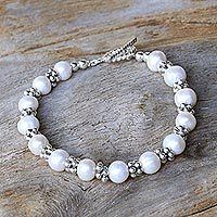 Cultured pearl beaded bracelet,