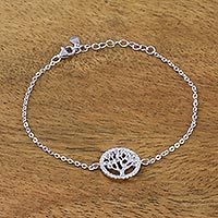 Sterling silver pendant bracelet,