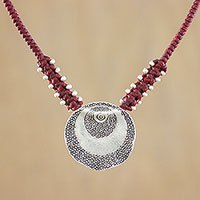 Silver pendant necklace,