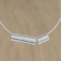 Silver pendant necklace,