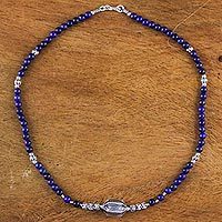 Lapis lazuli beaded pendant necklace,