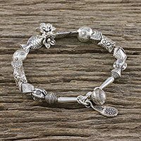 Silver beaded bracelet,