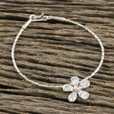 Silver beaded charm bracelet, Hill Tribe Daisy