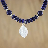 Lapis lazuli beaded pendant necklace,