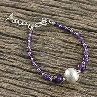Amethyst beaded pendant bracelet,
