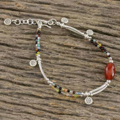 Chalcedony and agate beaded charm bracelet, Karen Colors
