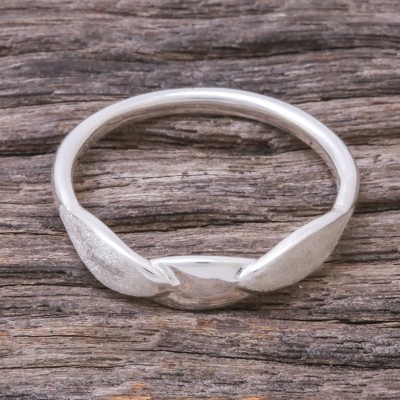 Sterling silver band ring, 'Leafy Embrace' - Sterling Silver Triple Leaf Motif Band Ring from Thailand