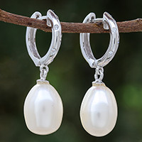 White gold plated cultured pearl dangle earrings,