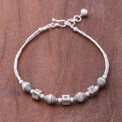 Silver beaded bracelet, Karen Dream