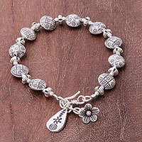 Silver beaded bracelet,