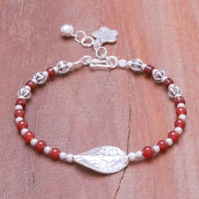 Carnelian beaded pendant bracelet, Fiery Hill Tribe