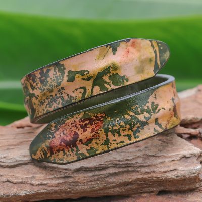 Leather wrap bracelet, 'Abstract Speckle in Green' - Abstract Design Leather Wrap Bracelet in Green from Thailand