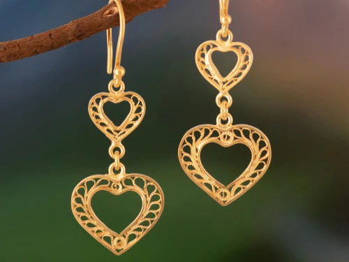 Featured Heart-Shaped Jewelry