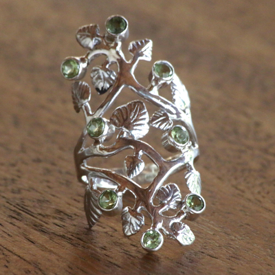 Peridot cocktail ring, 'Forest Light' - Cocktail Ring with Sterling Silver Leaves and Peridot Fruits