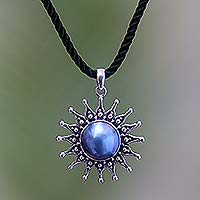 Pearl flower necklace, 'Sunflower Blue'