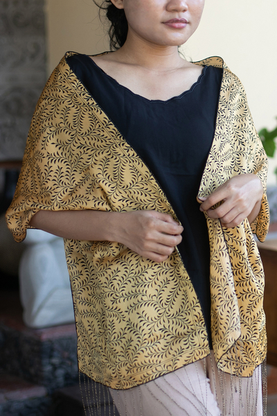 Bufanda batik de seda - Bufanda de seda con estampado de hojas y árboles hecha a mano
