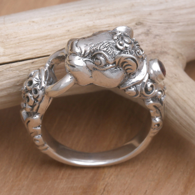 Garnet men's ring, 'Silver Tiger' - Men's Artisan Crafted Sterling Silver Ring