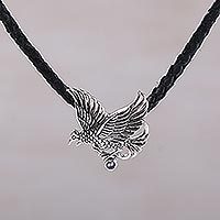 Collar de amatista para hombre, 'Hawk' - Collar de hombre con colgante de plata de ley y cuero