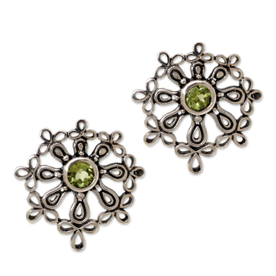Peridot flower earrings