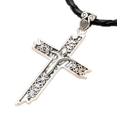 Lederkreuz-Halskette, „Zeitgenössisches Kreuz“. - Kreuzhalskette aus Leder