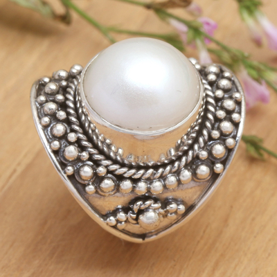 Pearl cocktail ring, 'Cloud Princess' - Sterling Silver and Pearl Cocktail Ring