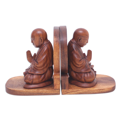 Holz-Buchstützen, 'Buddha's Prayer' (Paar) - Betender Buddha geschnitzte Holz Buchstützen
