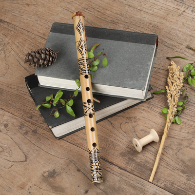Flauta de bambú - Instrumento de viento de bambú hecho a mano de Indonesia
