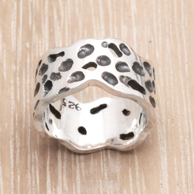 Men's sterling silver ring, 'Moon Craters' - Handmade Men's Sterling Silver Band Ring