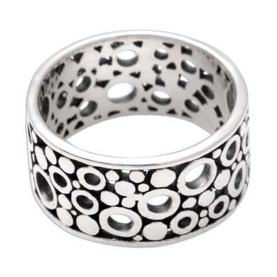 Men's sterling silver ring, 'Bubble Illusion' - Men's Handcrafted Sterling Silver Band Ring