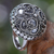 Kuppelring aus Sterlingsilber - Handgefertigter gewölbter Ring aus Sterlingsilber