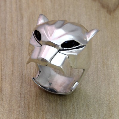 Men's onyx ring, 'Jaguar' - Men's Sterling Silver and Onyx Jungle Cat Ring