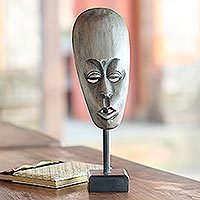 Wood mask,