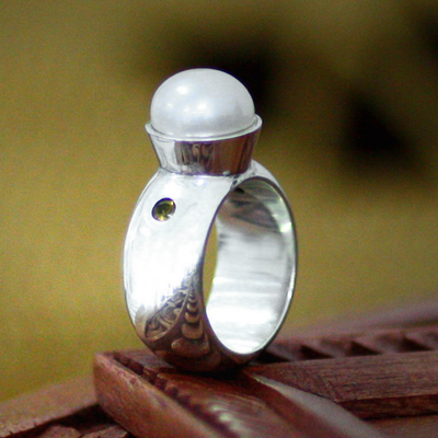 Cultured pearl and citrine cocktail ring, 'Moonlight' - Cultured pearl and citrine cocktail ring
