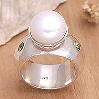 Cultured pearl and peridot cocktail ring, 'Moonlight' - Sterling Silver and Cultured Pearl Cocktail Ring