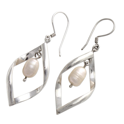 Pearl dangle earrings, 'Infinite White' - Pearl dangle earrings