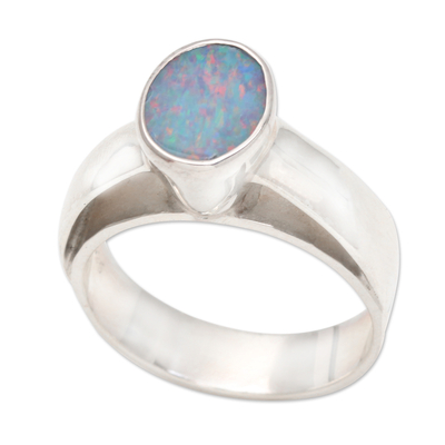 Opal-Solitärring - Handgefertigter Ring aus Opal und Sterlingsilber
