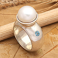 Cultured pearl and blue topaz cocktail ring, 'Moonlight' - Unique Sterling Silver and Cultured Pearl Cocktail Ring