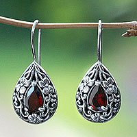 Garnet flower earrings, 'Lovely Daisies' - Floral Sterling Silver and Garnet Earrings