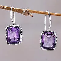 Amethyst-Tropfenohrringe, „Imagine“ – Amethyst-Tropfenohrringe, handgefertigt in Indonesien