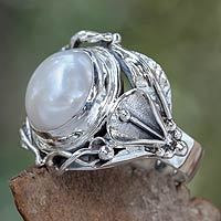 Pearl flower ring, 'Nest of Lilies' - Handcrafted Silver and Pearl Cocktail Ring