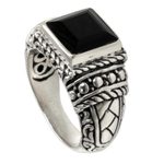 Men's onyx solitaire ring, 'Sultan' - Men's Sterling Silver and Onyx Ring
