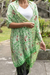 Seiden-Batikschal, „Bogor Lady“ – Handgefertigter indonesischer Batik-Seidenschal