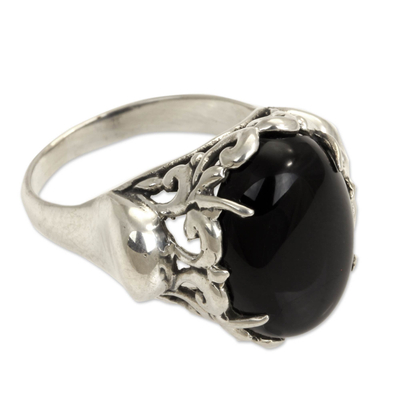 Onyx cocktail ring, 'Night Shadow' - Handcrafted Sterling Silver and Onyx Ring