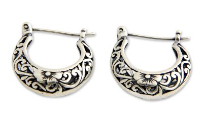 Sterling silver flower earrings, 'Moonlit Frangipani' - Fair Trade Floral Sterling Silver Hoop Earrings