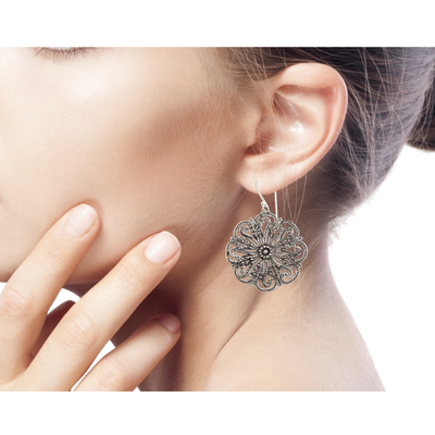 Sterling silver flower earrings, 'Gardenia Halo' - Floral Sterling Silver Dangle Earrings