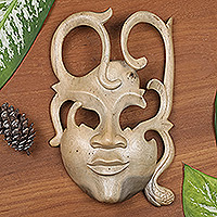 Máscara de madera, 'Optimist' - Máscara de madera moderna hecha a mano